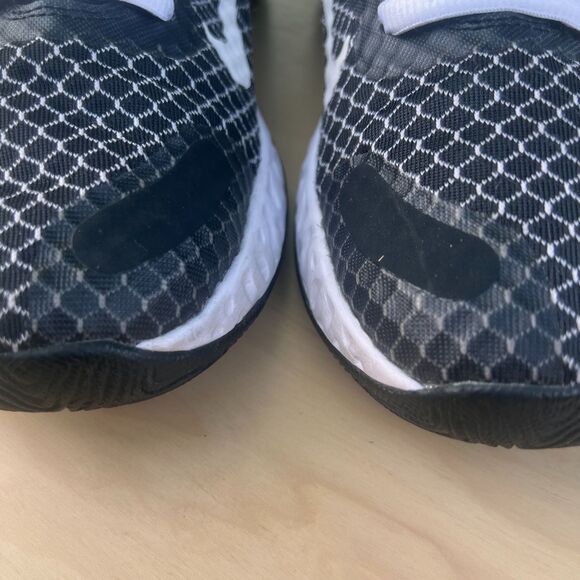 Nike Renew Elevate 2 Mens Basketball Shoes Black White Size 10.5 main image 7